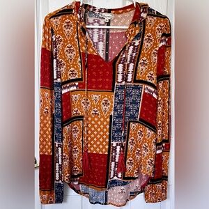 Cloth & Portrait Boho Blouse women’s Sz S Multicolor Geometric Tasseled V-Neck
